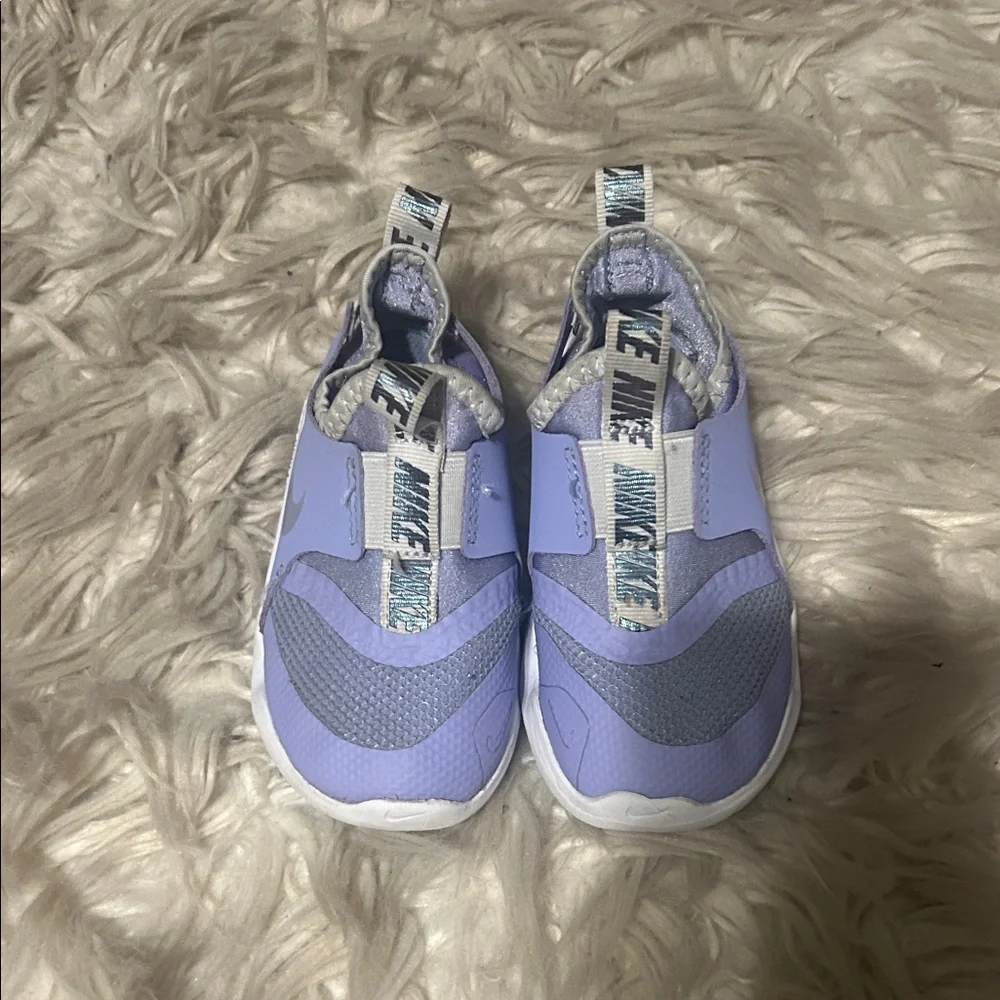 Nike Kids' Lavender and Gray Sneakers size 8c
